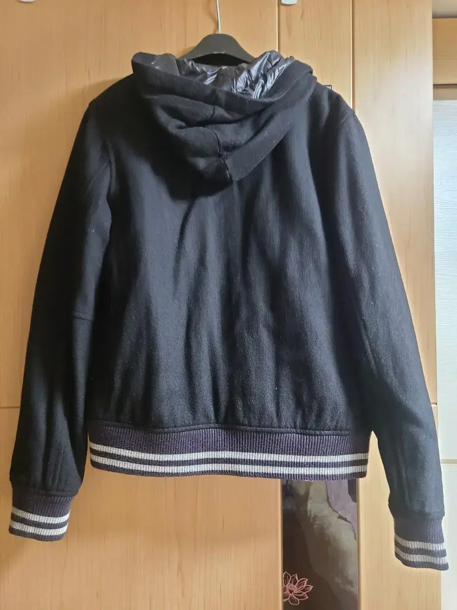 thumbnail-4